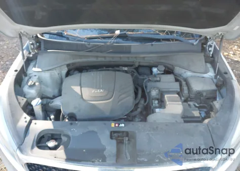 2017 Kia Sorento 3.3L Ex from USA, damaged, VIN 5XYPH4A51HG321575